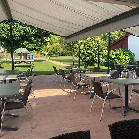 Hotel Mendy Saint-Jean-le-Vieux  المظهر الخارجي الصورة