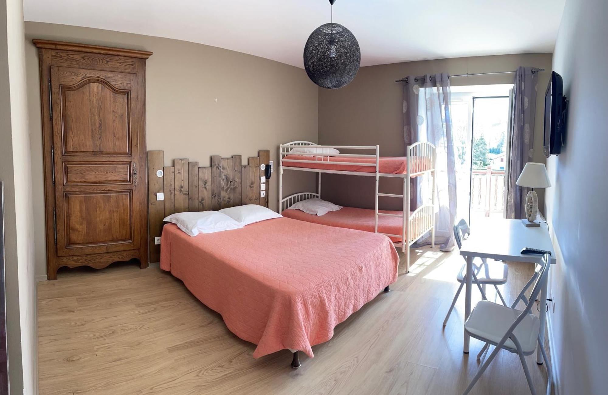Hotel Mendy Saint-Jean-le-Vieux  المظهر الخارجي الصورة