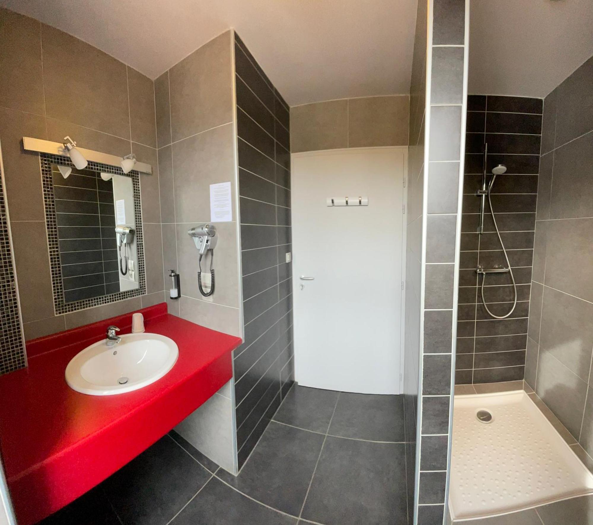 Hotel Mendy Saint-Jean-le-Vieux  المظهر الخارجي الصورة