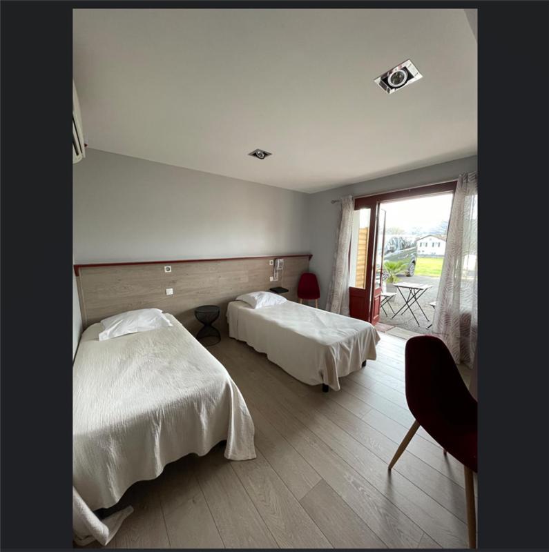 Hotel Mendy Saint-Jean-le-Vieux  المظهر الخارجي الصورة